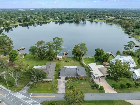 9551 Bear Lake Circle Apopka FL 32703