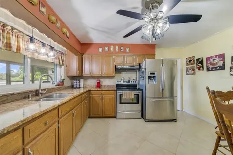 9551 Bear Lake Circle Apopka FL 32703