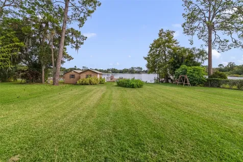 9551 Bear Lake Circle Apopka FL 32703