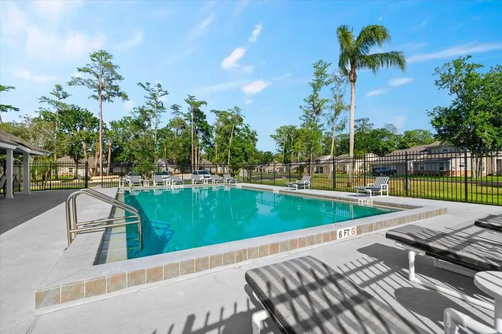 102 Bob White Court Daytona Beach FL 32119