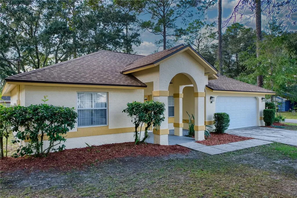 14 Wellshire Lane Palm Coast FL 32164