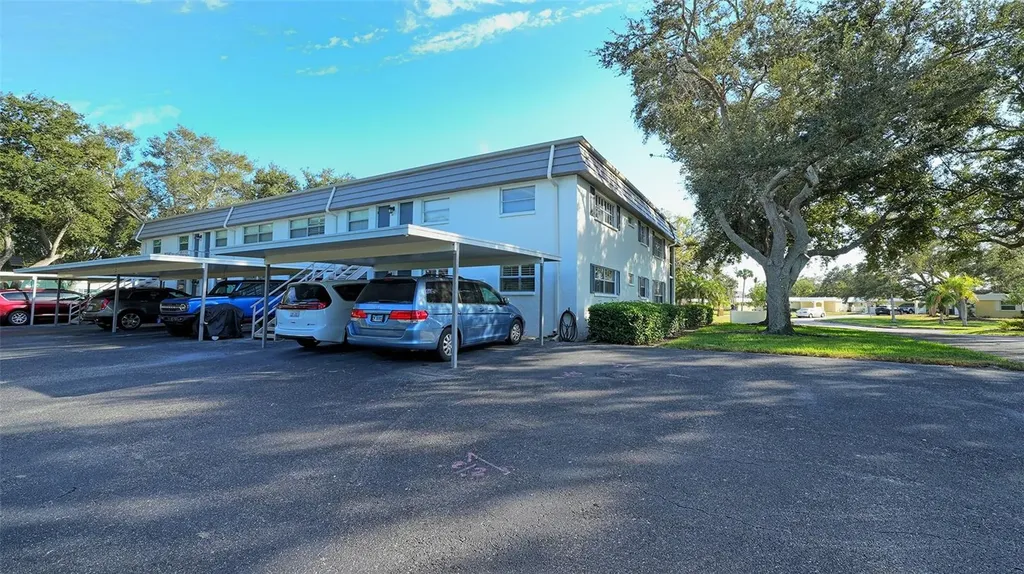 1701 Southwood Street Sarasota FL 34231