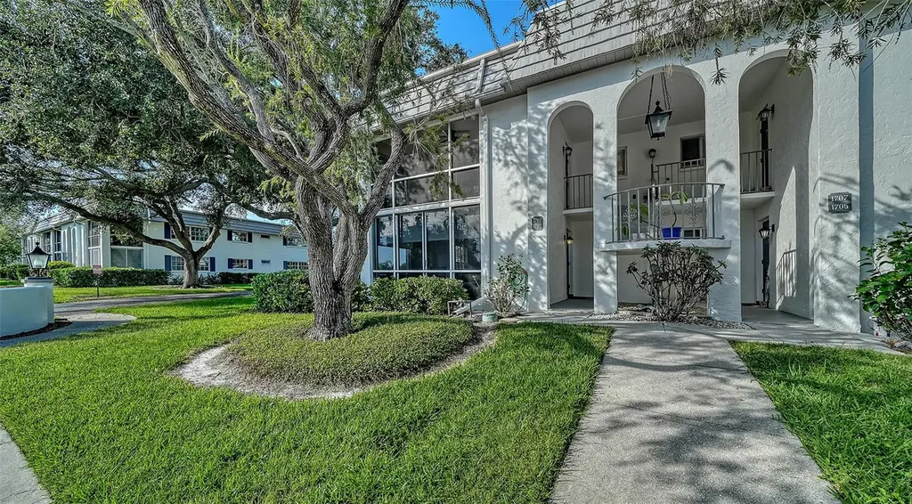 1701 Southwood Street Sarasota FL 34231