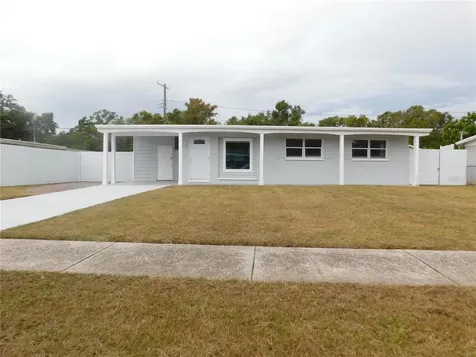 2015 Wishing Well Way Tampa FL 33619