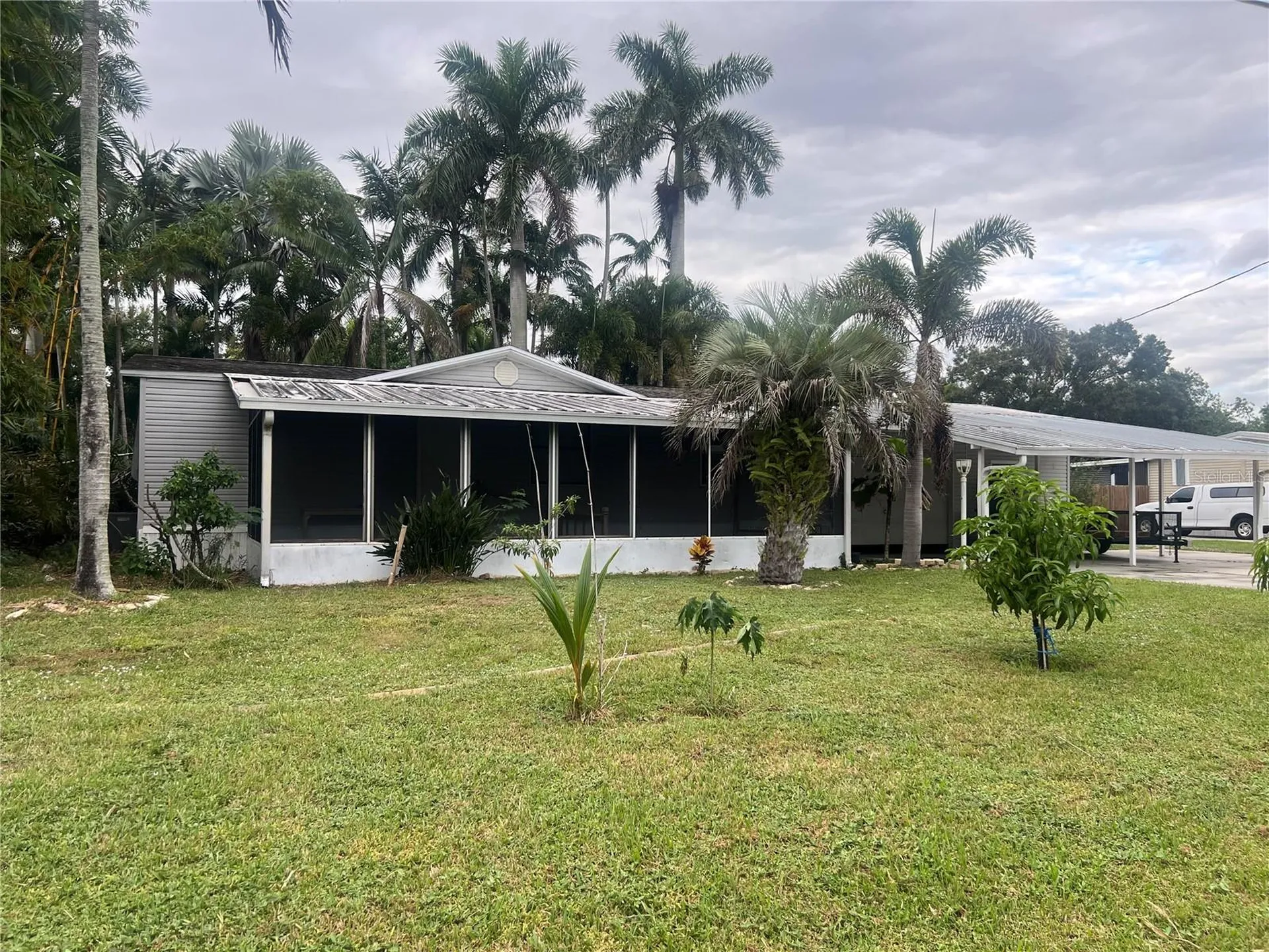 2833 SE 18th Terrace Okeechobee FL 34974
