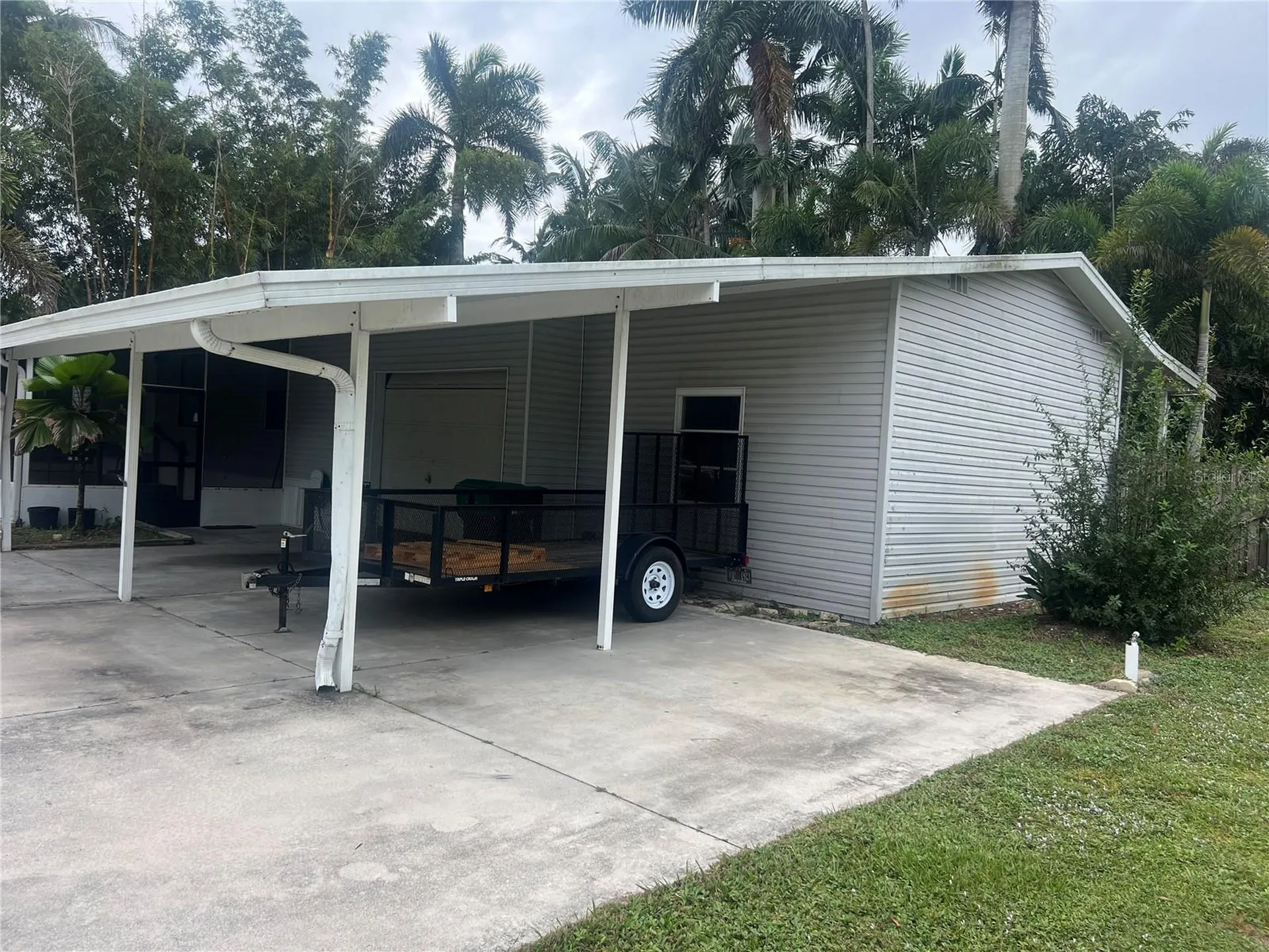 2833 SE 18th Terrace Okeechobee FL 34974
