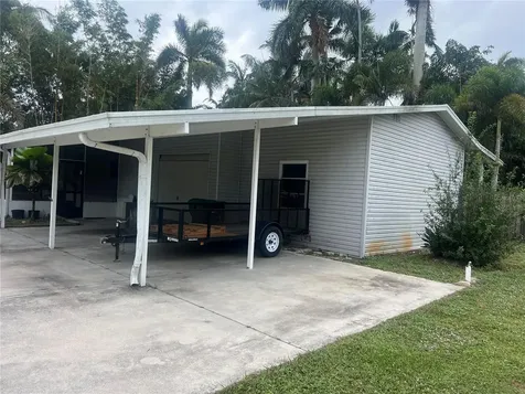 2833 SE 18th Terrace Okeechobee FL 34974