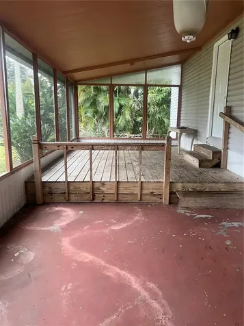 2833 SE 18th Terrace Okeechobee FL 34974