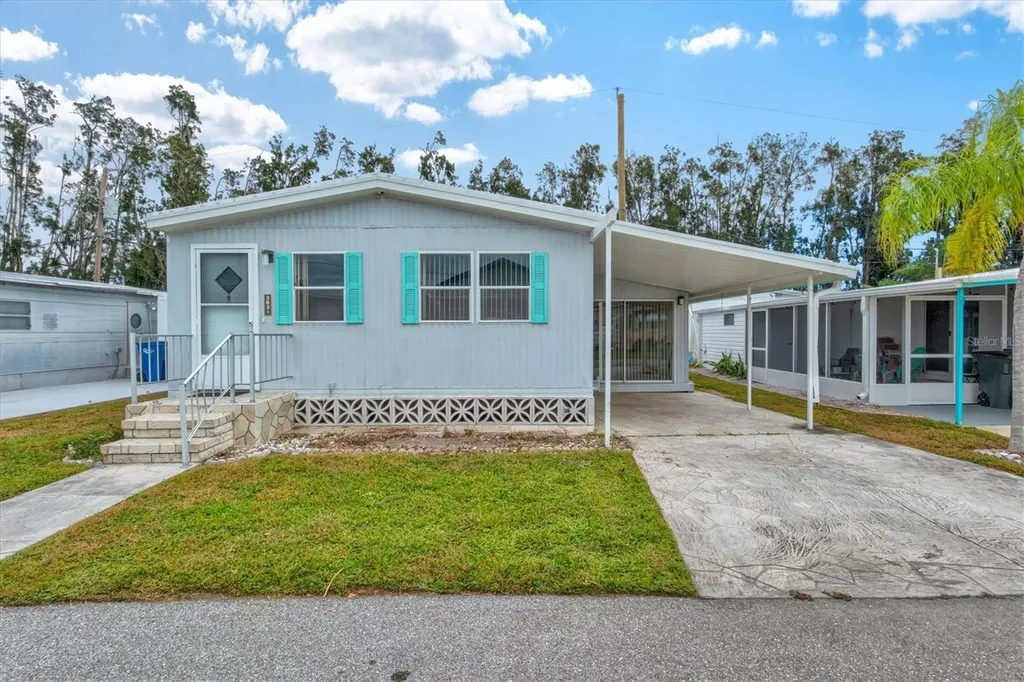 3831 115th Street Court W Bradenton FL 34210