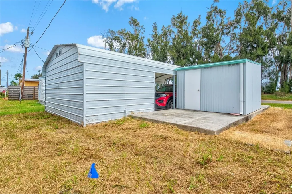 3831 115th Street Court W Bradenton FL 34210
