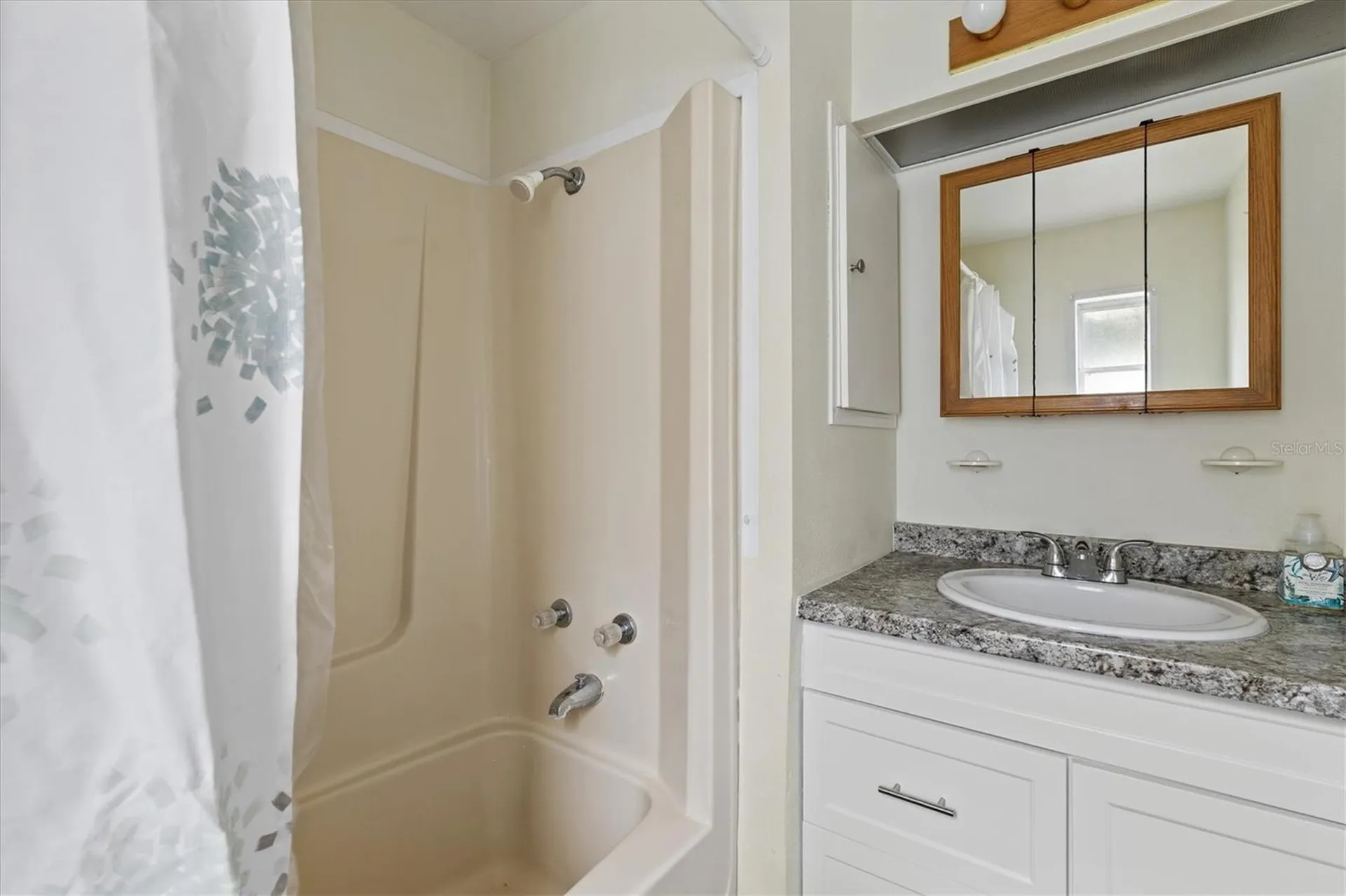3831 115th Street Court W Bradenton FL 34210