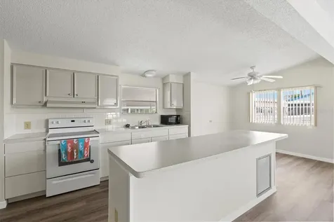 3831 115th Street Court W Bradenton FL 34210