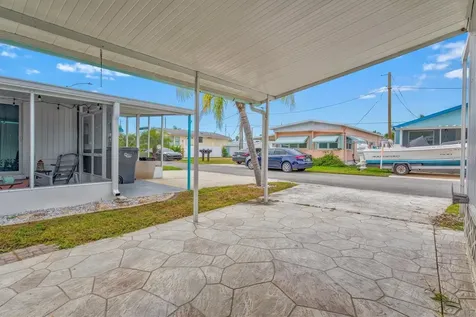 3831 115th Street Court W Bradenton FL 34210