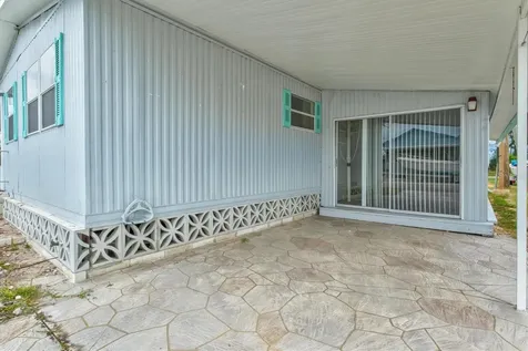3831 115th Street Court W Bradenton FL 34210