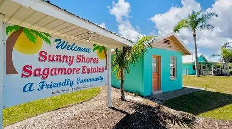 3831 115th Street Court W Bradenton FL 34210