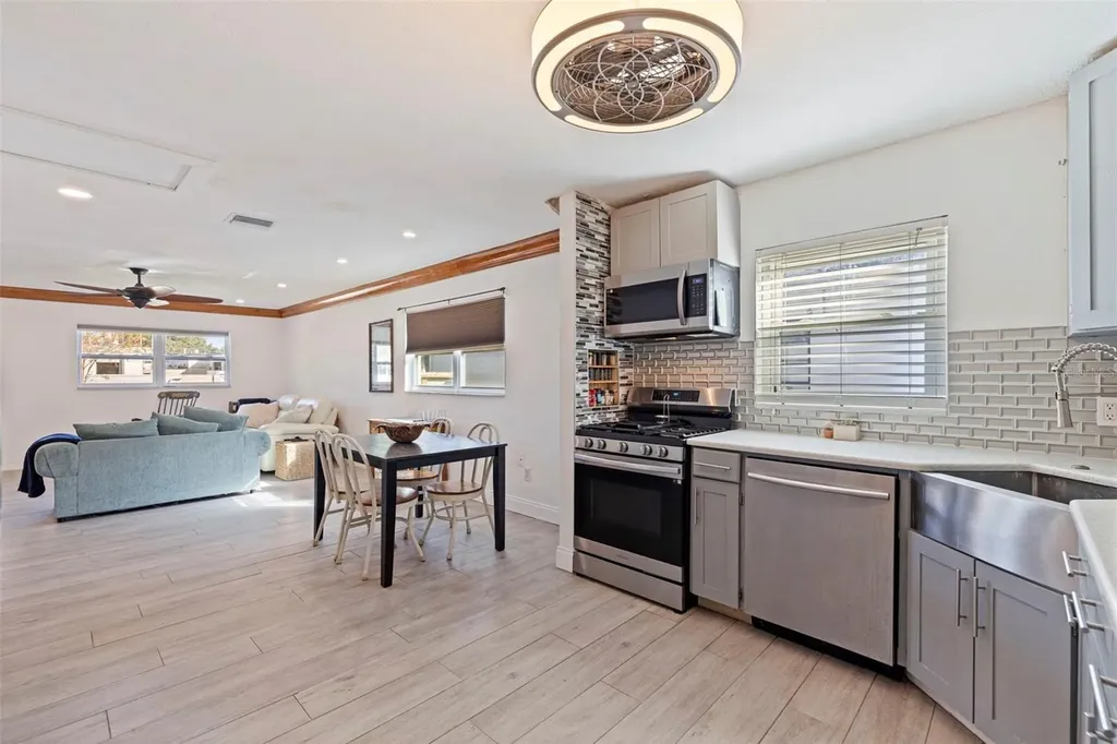 5322 25th Avenue S Gulfport FL 33707