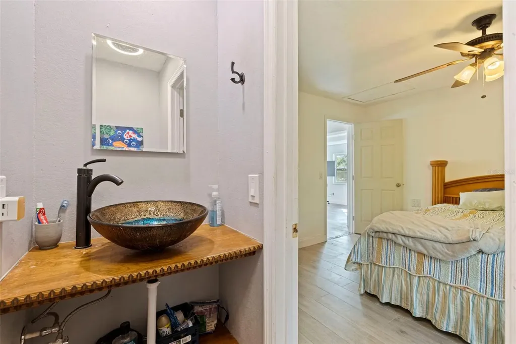 5322 25th Avenue S Gulfport FL 33707