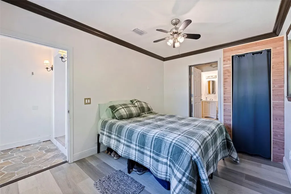 5322 25th Avenue S Gulfport FL 33707