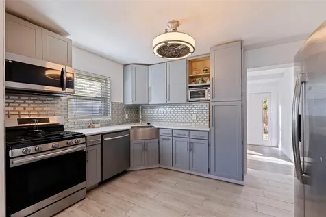 5322 25th Avenue S Gulfport FL 33707