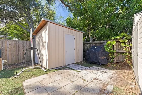 5322 25th Avenue S Gulfport FL 33707