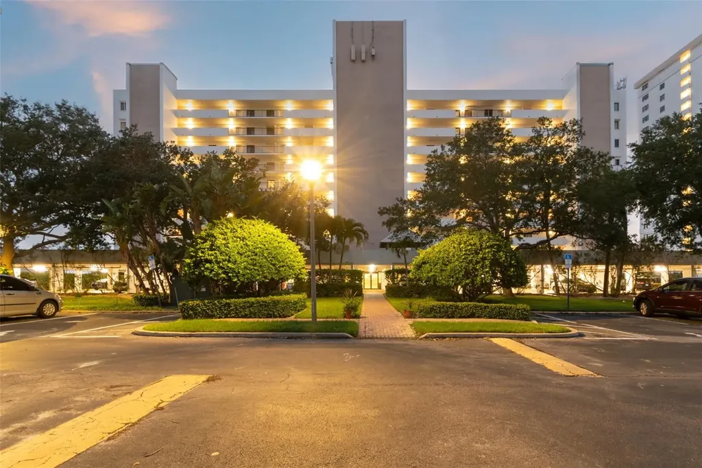 1250 Gulf Boulevard Clearwater Beach FL 33767