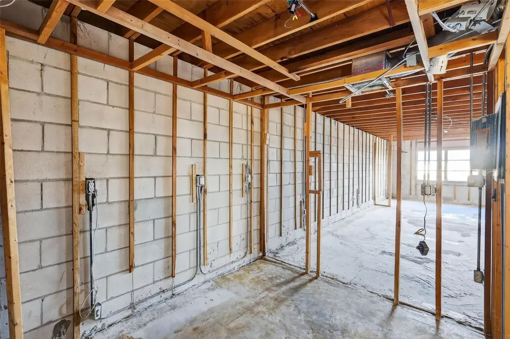 4149 Lake Bayshore Drive Bradenton FL 34205