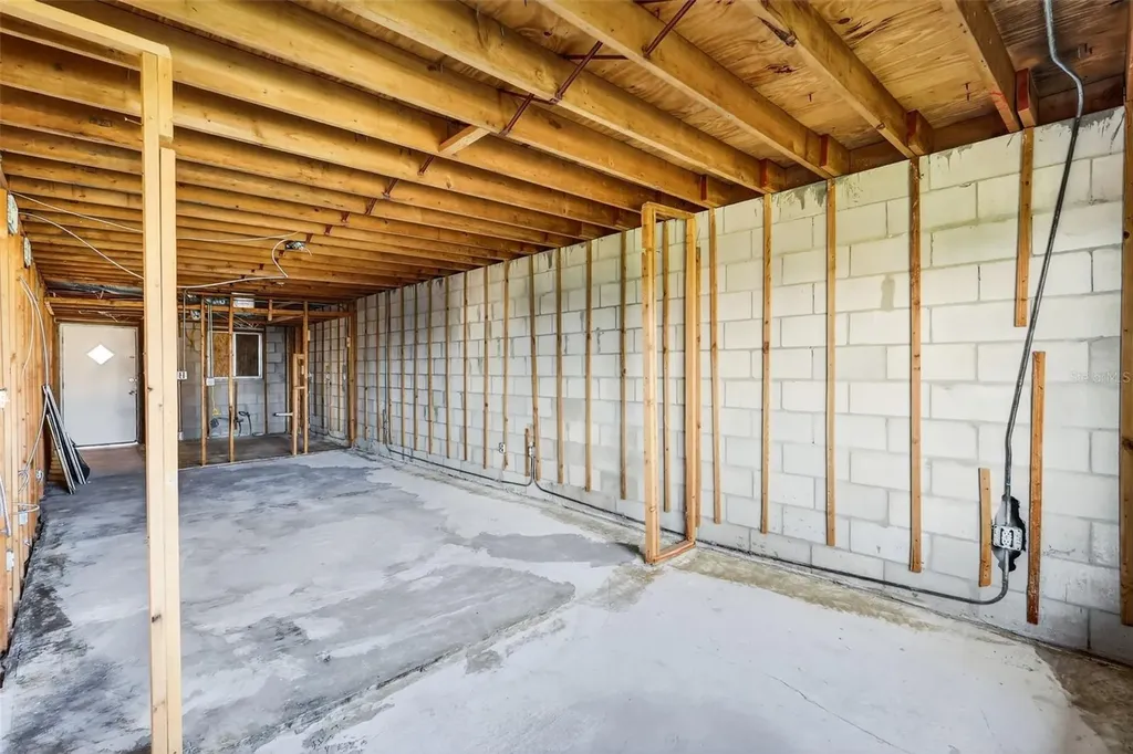 4149 Lake Bayshore Drive Bradenton FL 34205