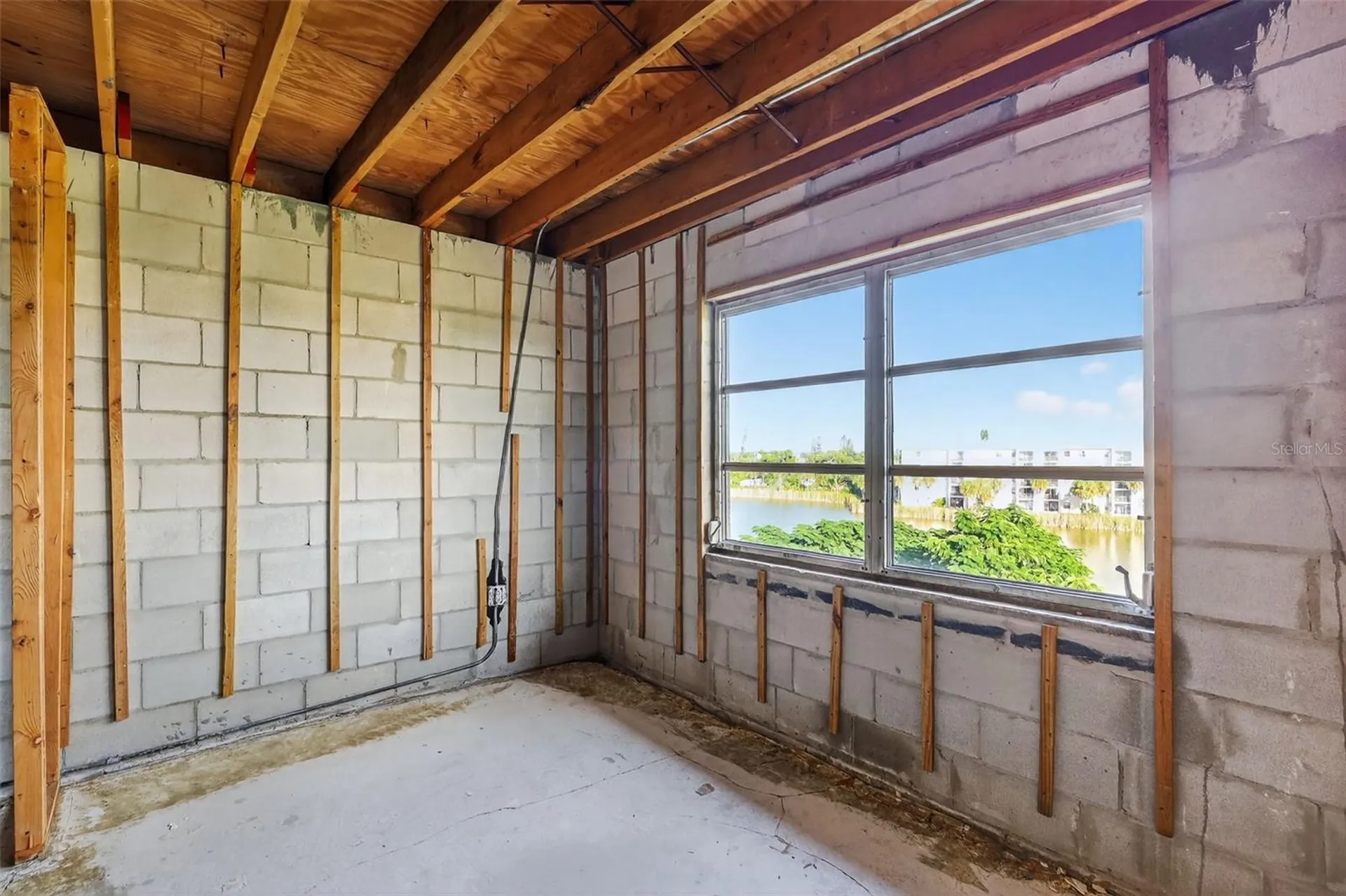 4149 Lake Bayshore Drive Bradenton FL 34205