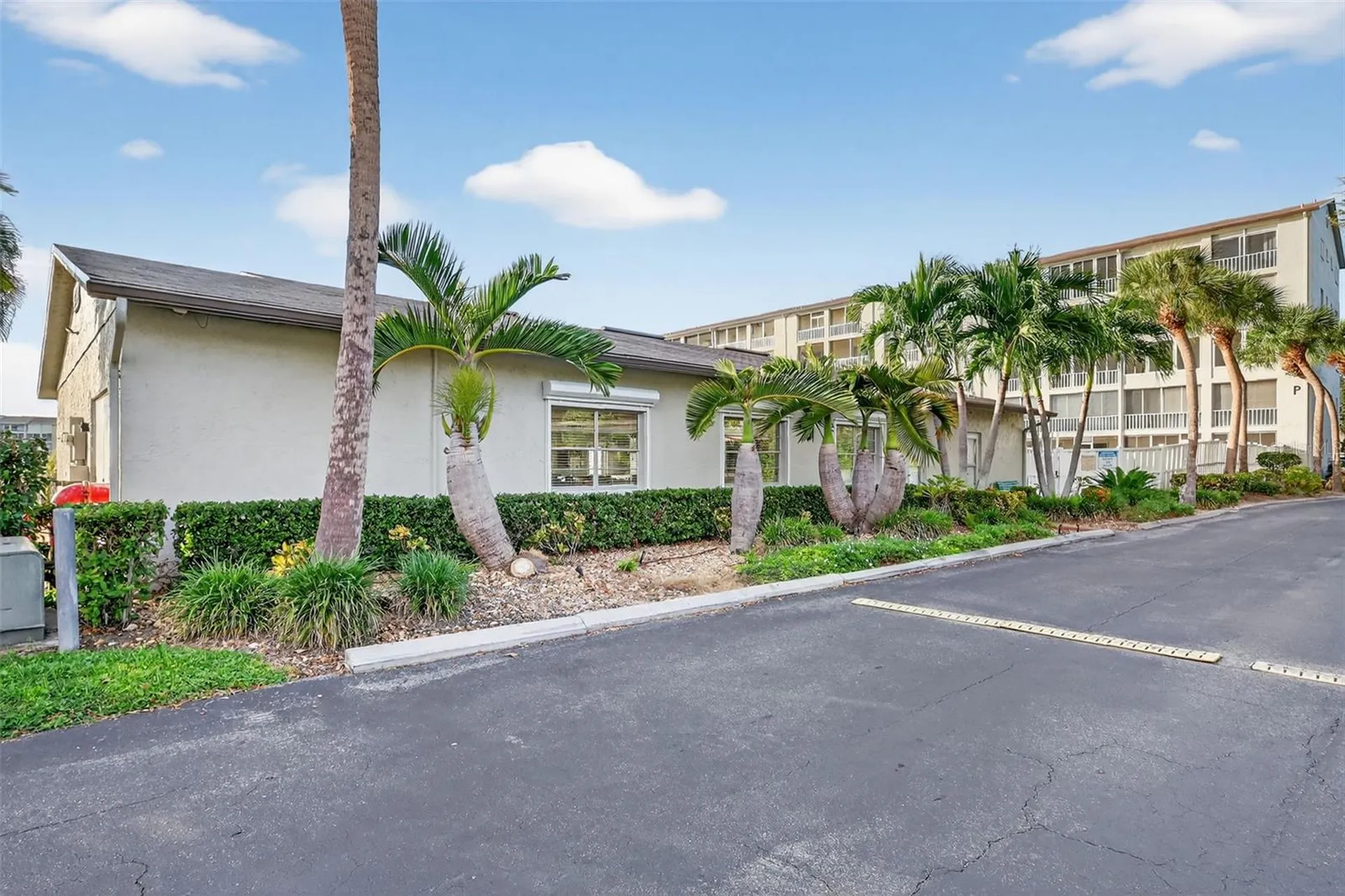 4149 Lake Bayshore Drive Bradenton FL 34205