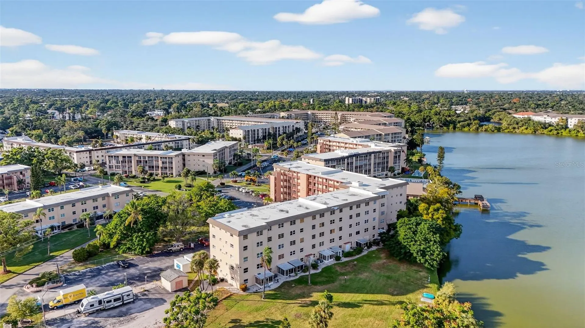 4149 Lake Bayshore Drive Bradenton FL 34205