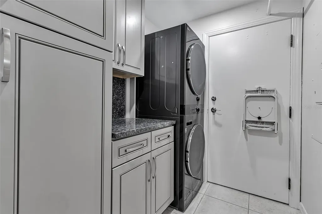 385 N Point Road Osprey FL 34229