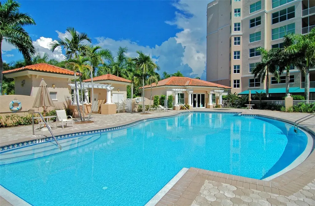 385 N Point Road Osprey FL 34229