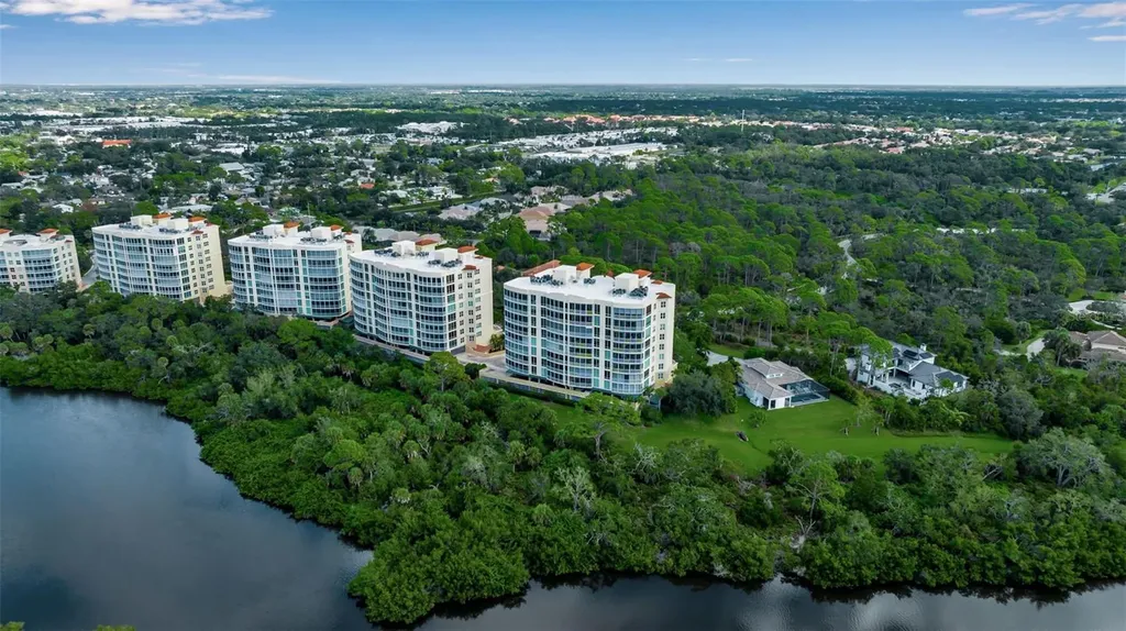385 N Point Road Osprey FL 34229