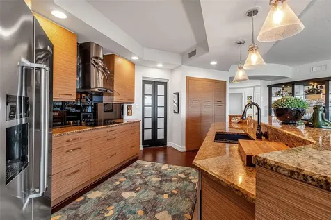 385 N Point Road Osprey FL 34229