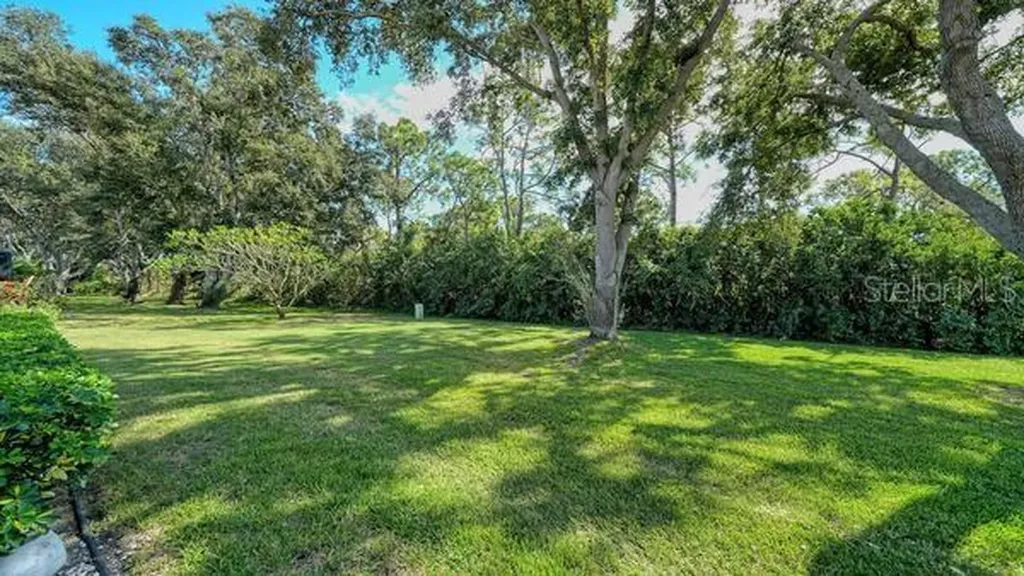 9528 Hawksmoor Lane Sarasota FL 34238