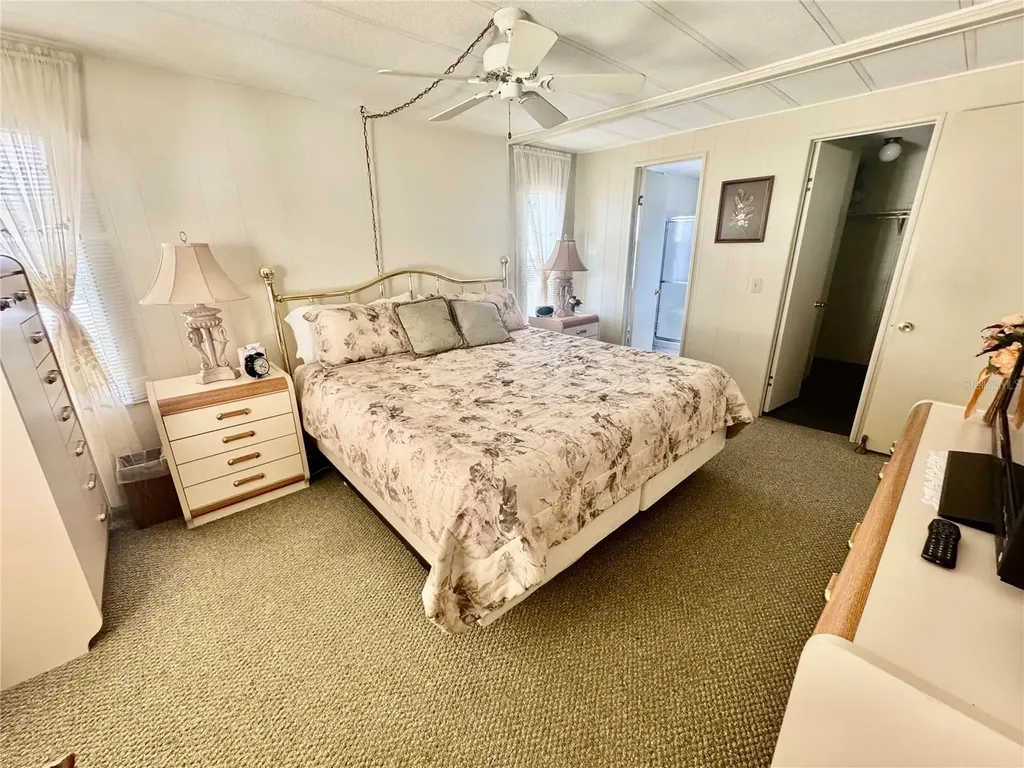 6734 Kensington Drive NE Winter Haven FL 33881