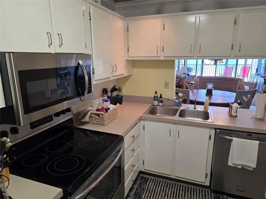 17580 Gulf Boulevard Redington Shores FL 33708