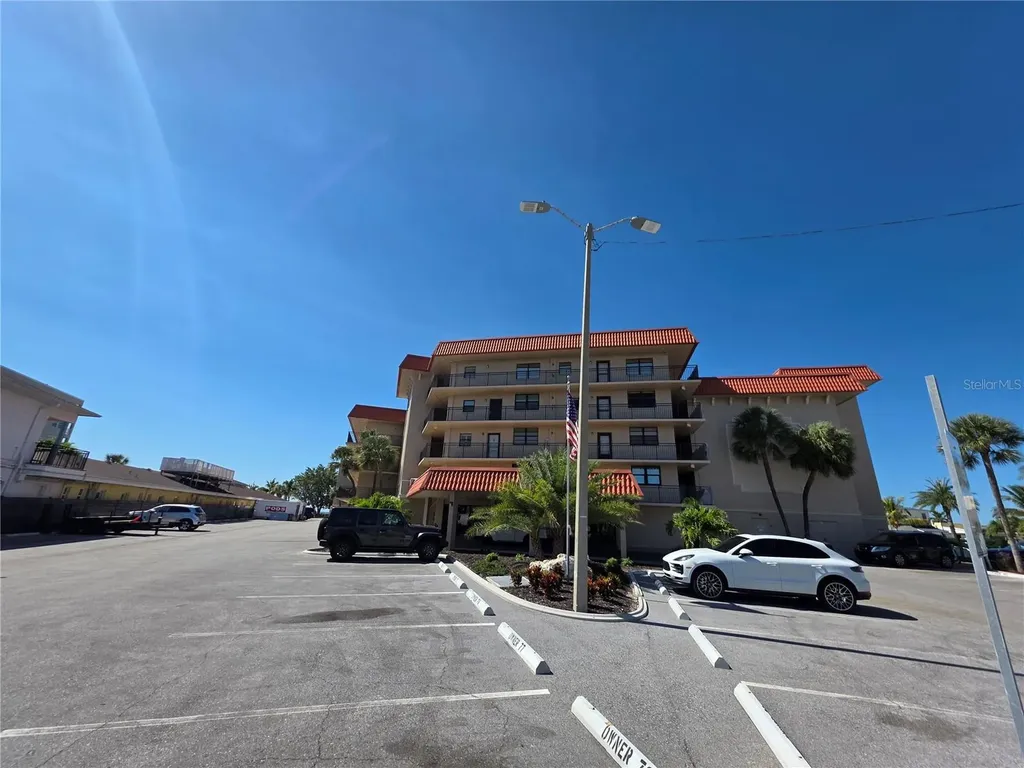 17580 Gulf Boulevard Redington Shores FL 33708