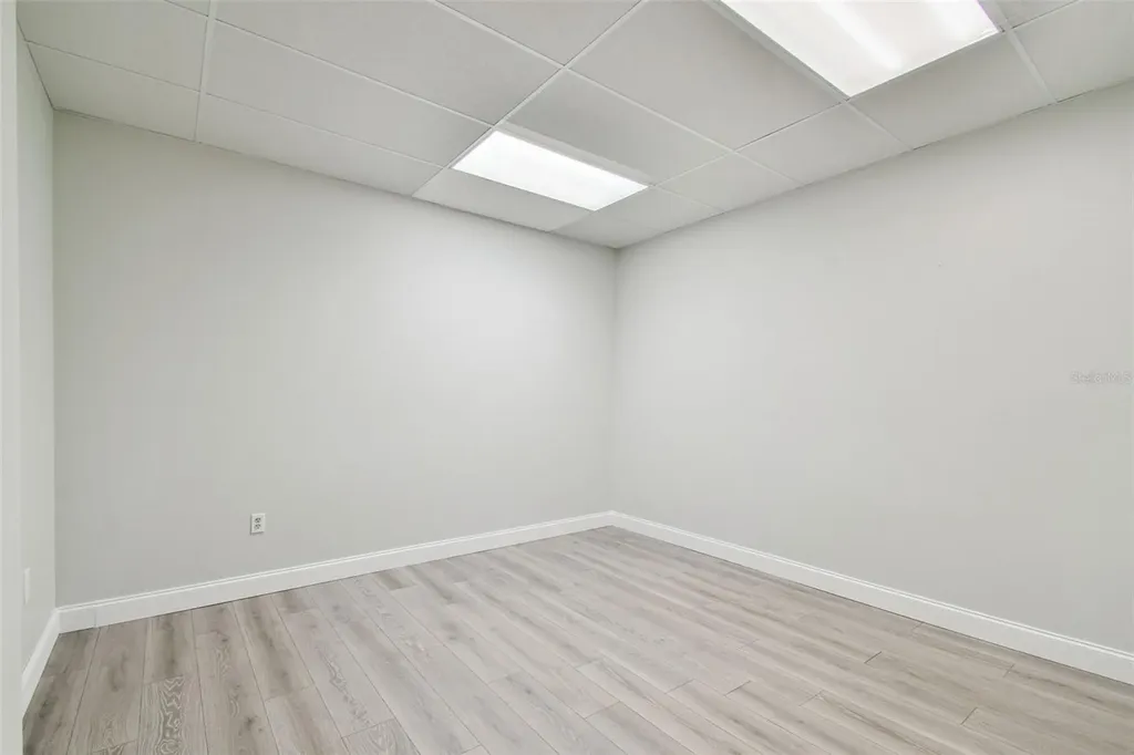 5404 Hoover Boulevard Tampa FL 33634