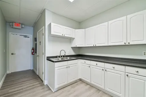 5404 Hoover Boulevard Tampa FL 33634