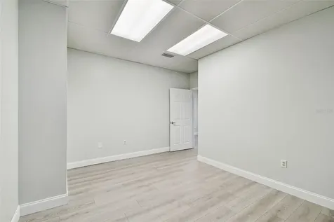 5404 Hoover Boulevard Tampa FL 33634