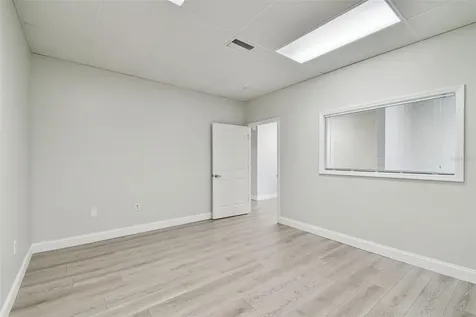 5404 Hoover Boulevard Tampa FL 33634