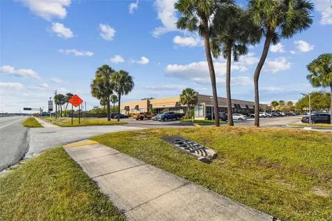 5404 Hoover Boulevard Tampa FL 33634