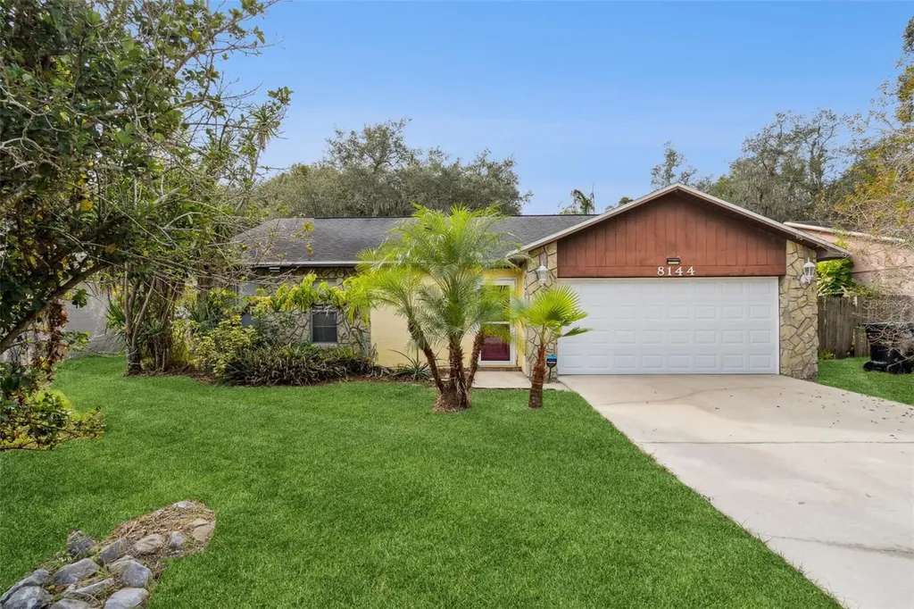 8144 Bucksaw Drive Orlando FL 32817