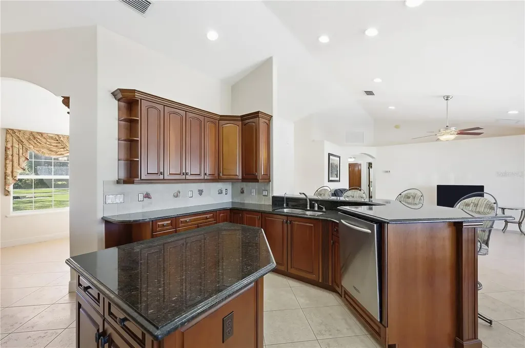 2021 Massachusetts Avenue Orange City FL 32763