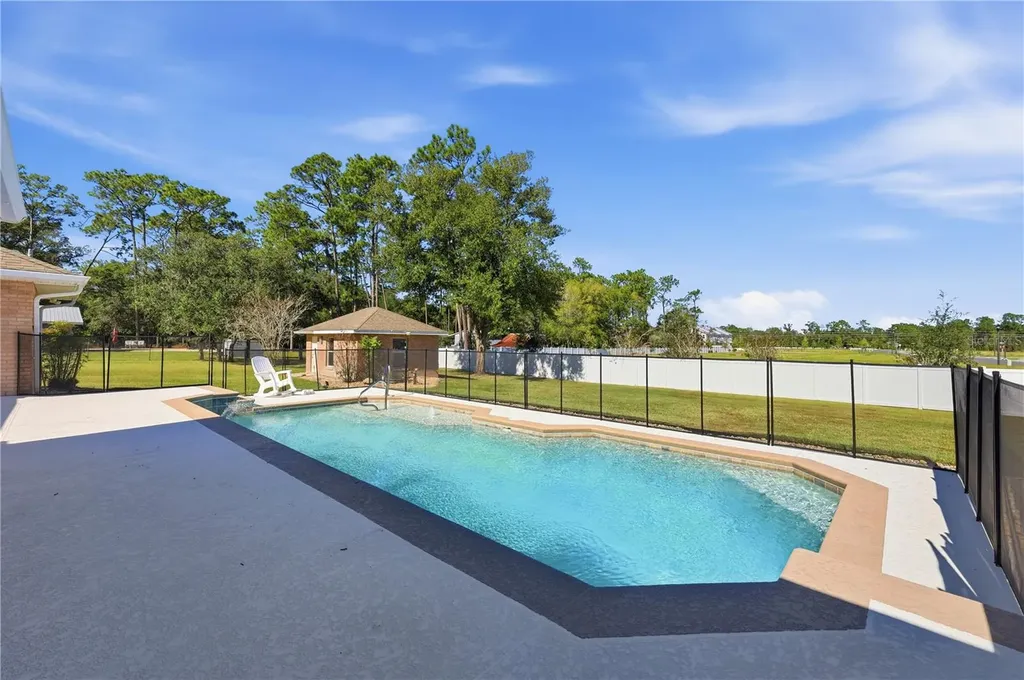 2021 Massachusetts Avenue Orange City FL 32763