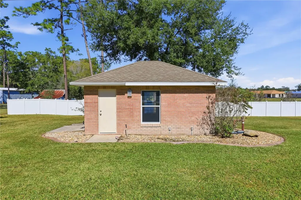 2021 Massachusetts Avenue Orange City FL 32763
