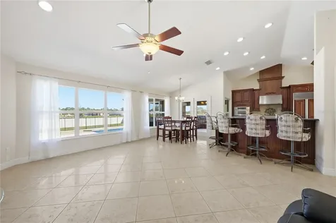 2021 Massachusetts Avenue Orange City FL 32763