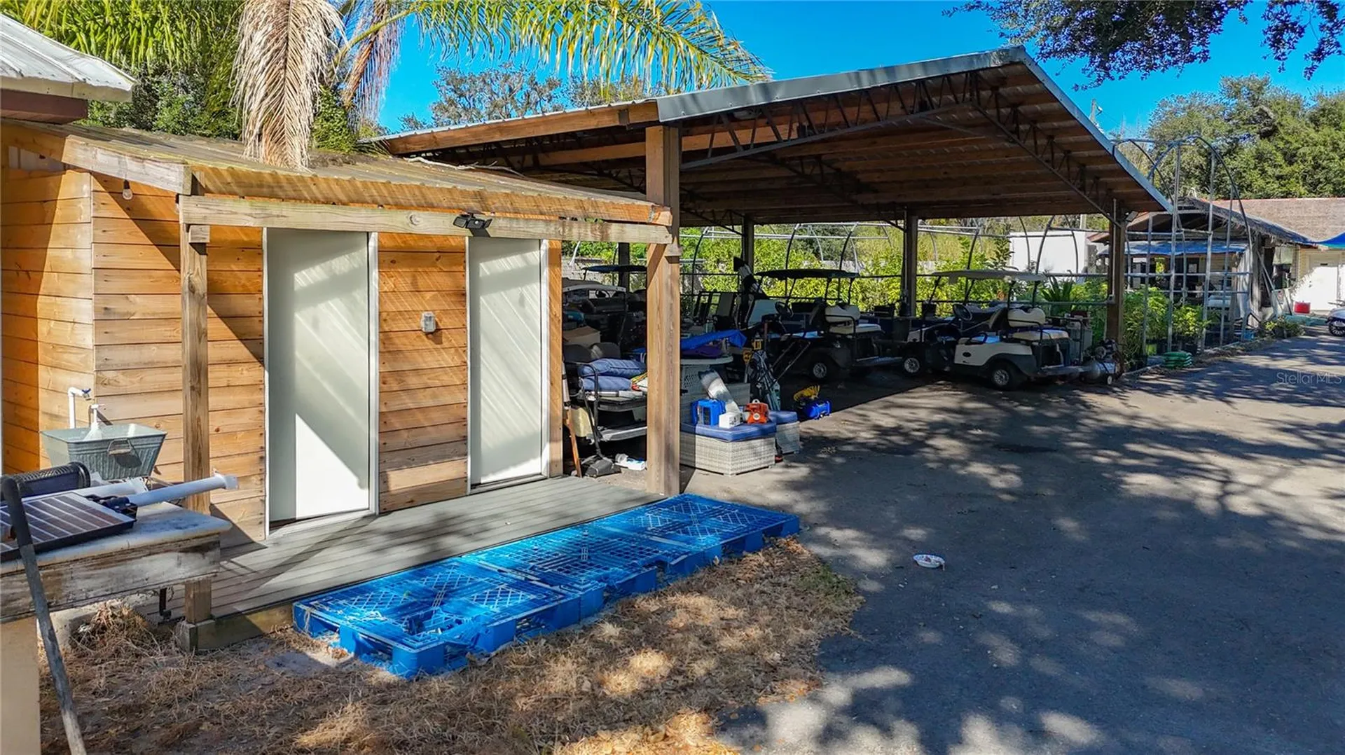 21552 E State Road 64 Bradenton FL 34212