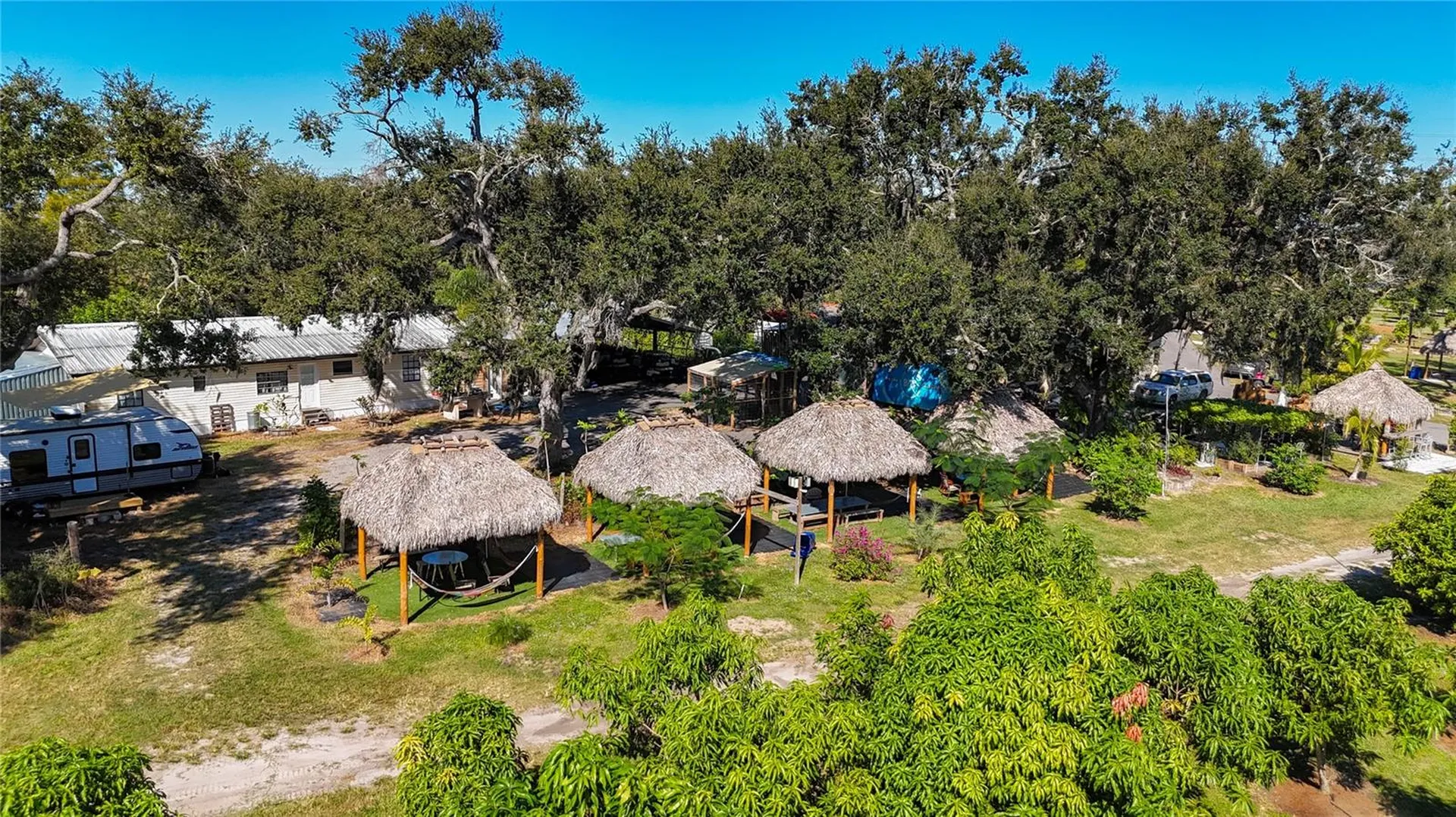 21552 E State Road 64 Bradenton FL 34212